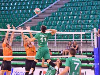 El Extremadura CCPH juega su último partido frente al Calasancias Coruña