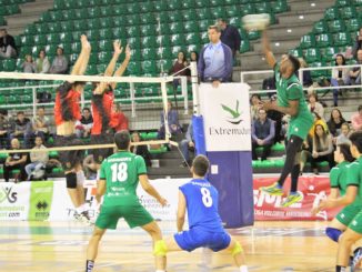 El Extremadura Cáceres Patrimonio de Voleibol se centra en el trabajo de entrenamiento