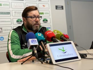El Cáceres cierra la primera vuelta ante el Delteco Gipuzkoa